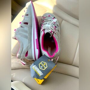 Khombu women’s shoes